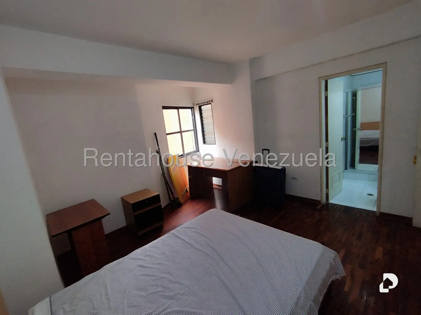 Apartamento en La Florida, Caracas – 44