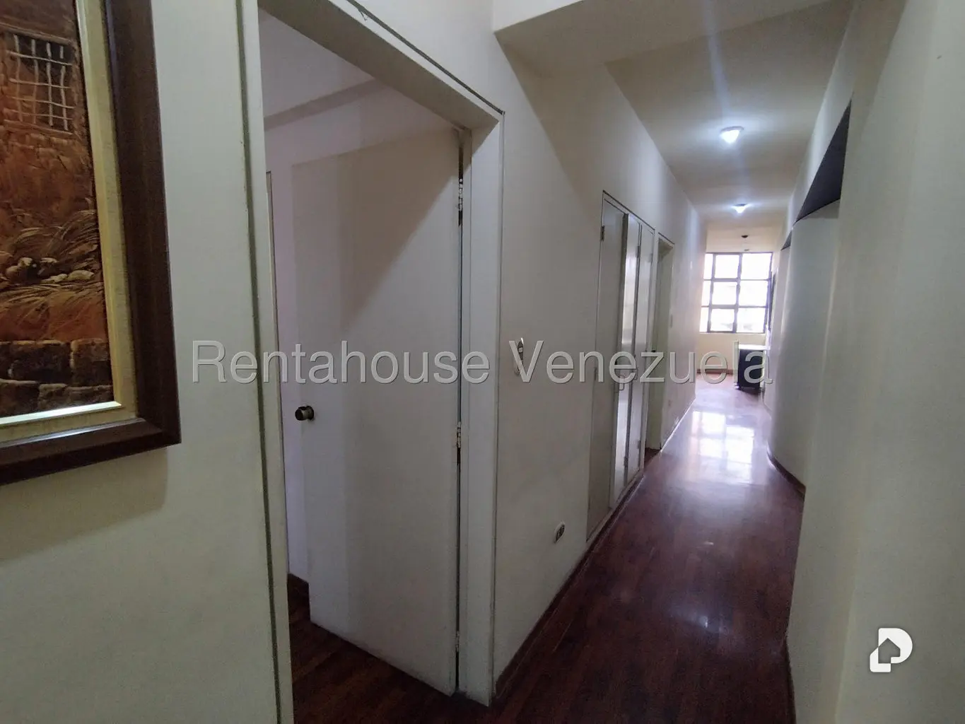Apartamento en La Florida, Caracas – 25