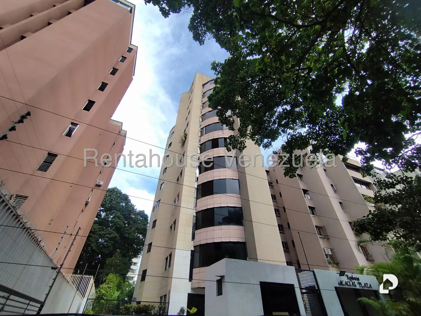 Apartamento en La Florida, Caracas – 1