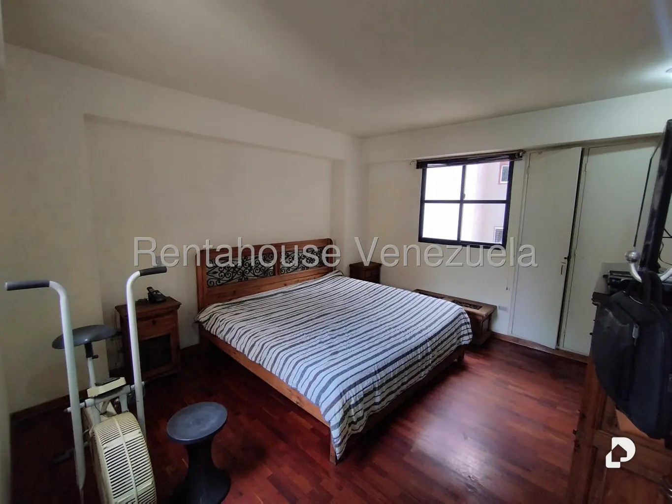 Apartamento en La Florida, Caracas – 26