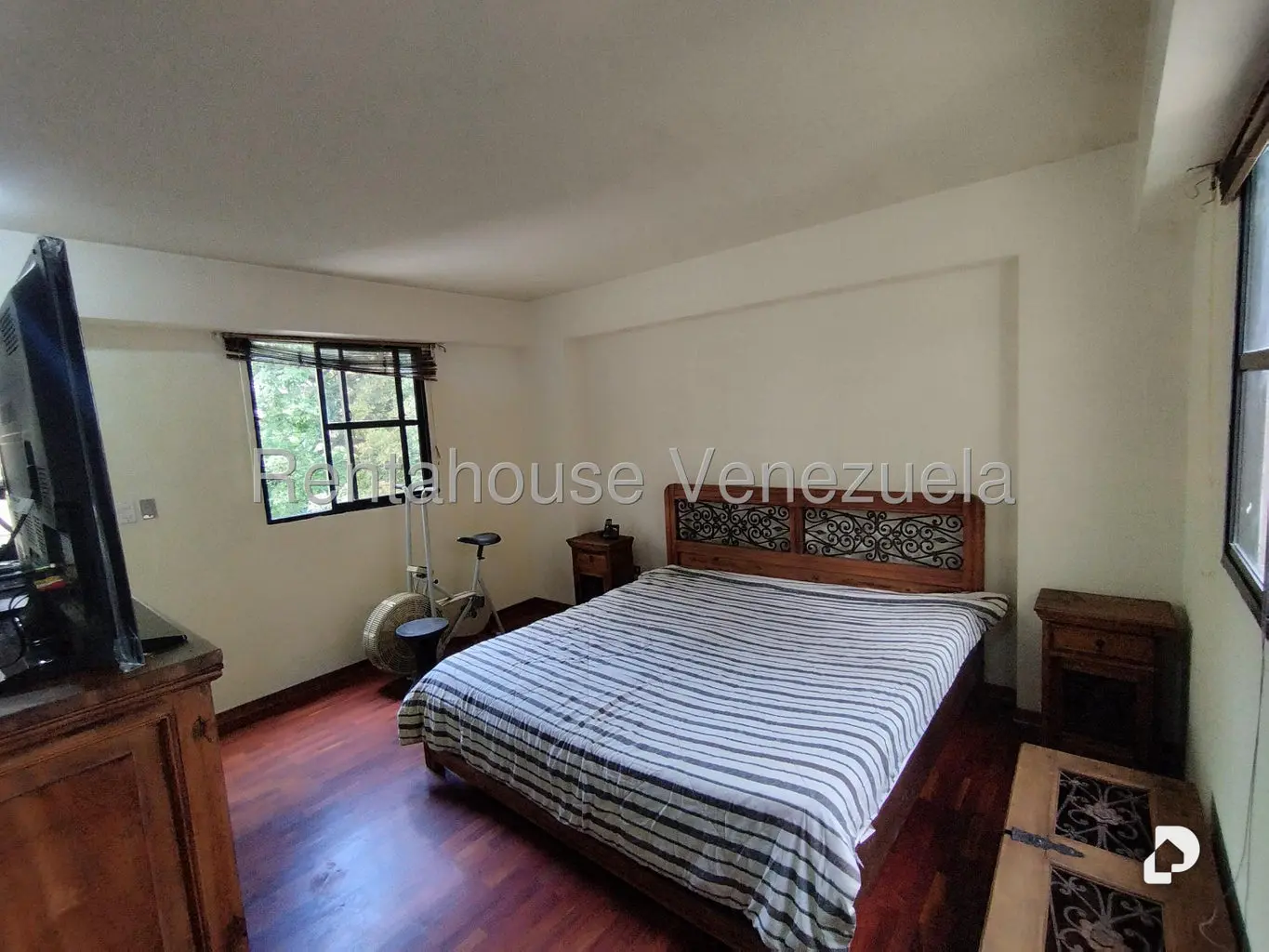 Apartamento en La Florida, Caracas – 29