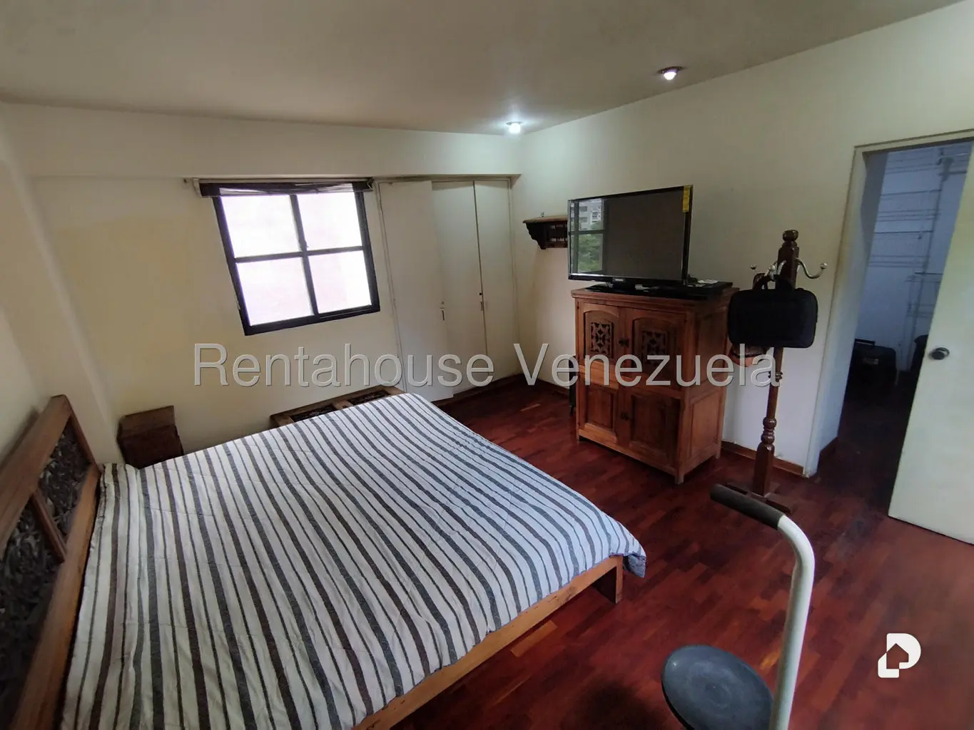 Apartamento en La Florida, Caracas – 27