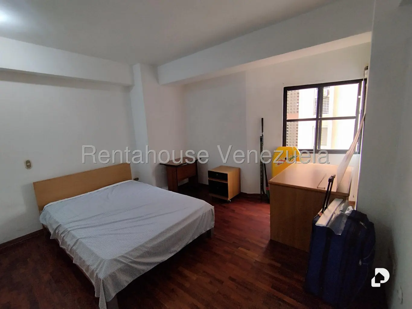 Apartamento en La Florida, Caracas – 43