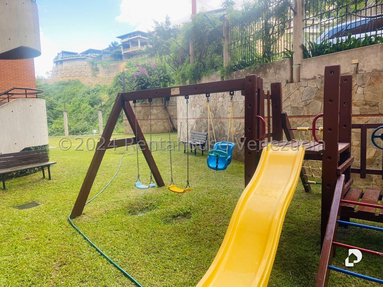 Apartamento en Lomas de Las Mercedes, Caracas – 17