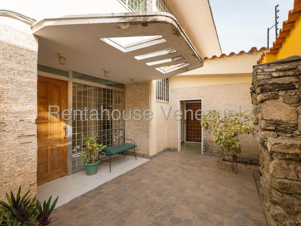 Casa en Prados del Este, Caracas - 1
