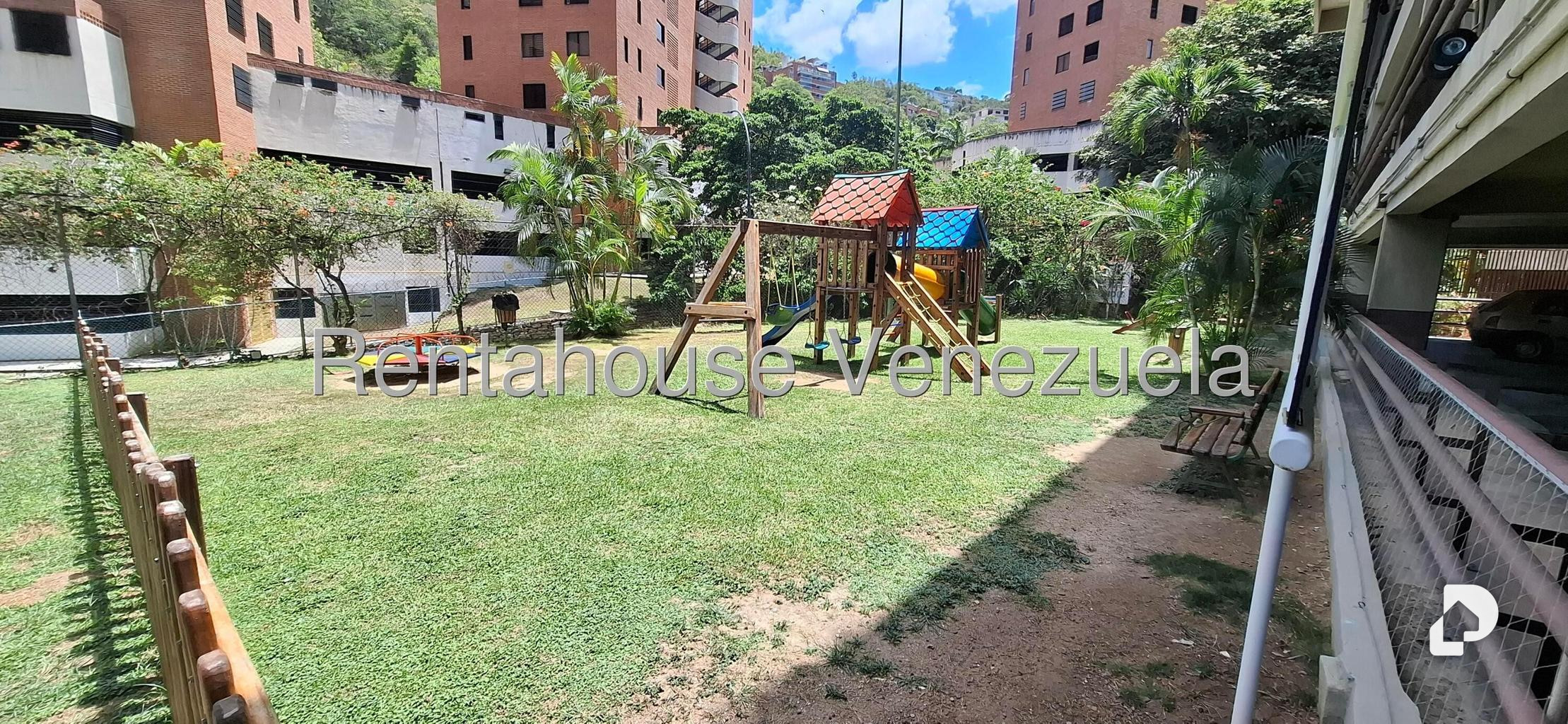 Apartamento en Santa Fe Norte, Caracas – 1