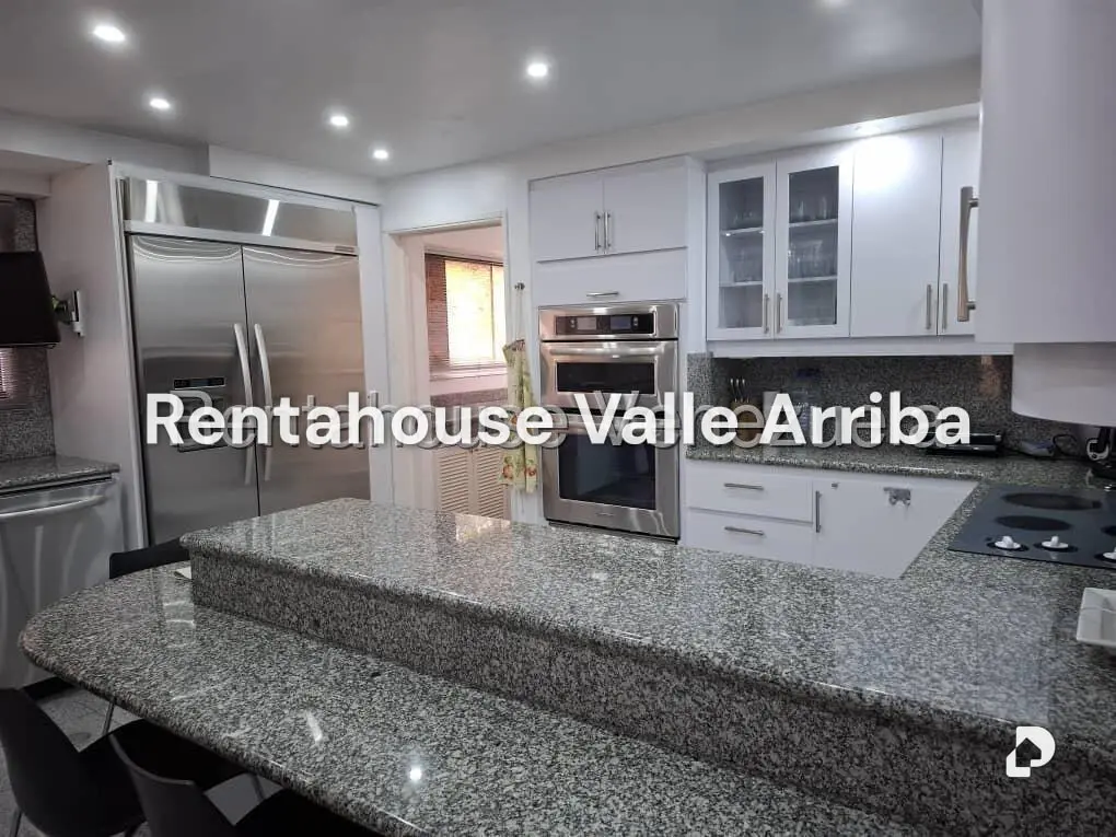Apartamento en Las Esmeraldas, Caracas – 16