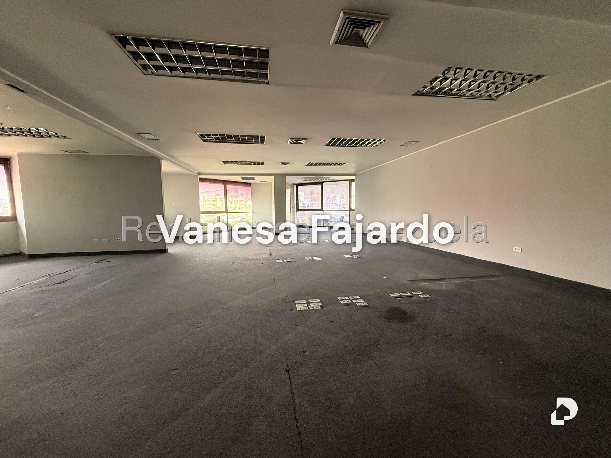 Oficina en Chuao, Caracas – 4