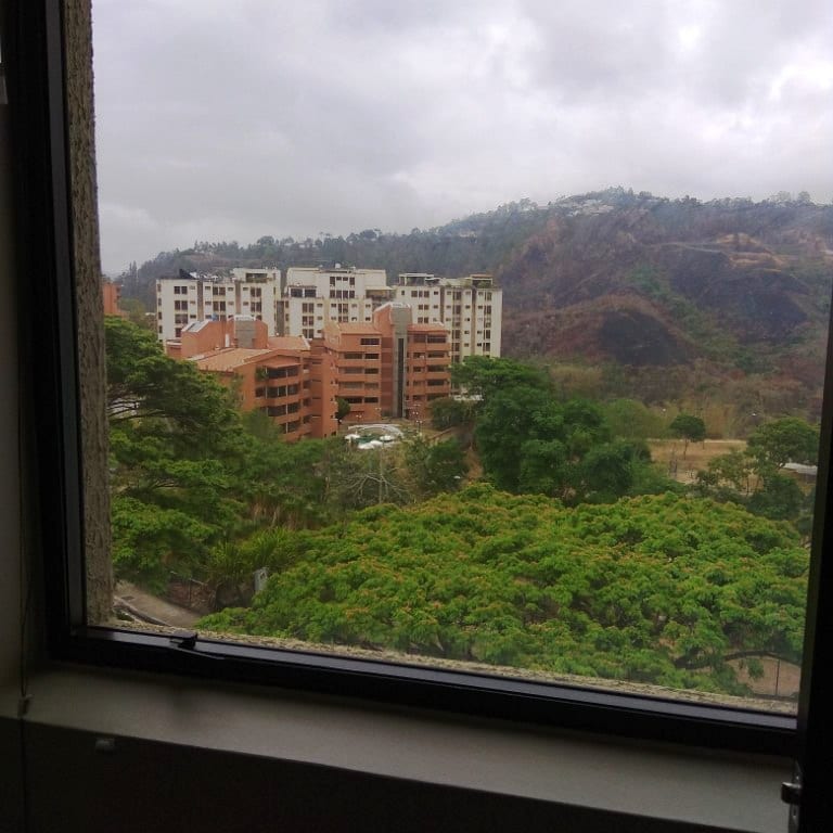Oficina en Los Samanes, Caracas - 1
