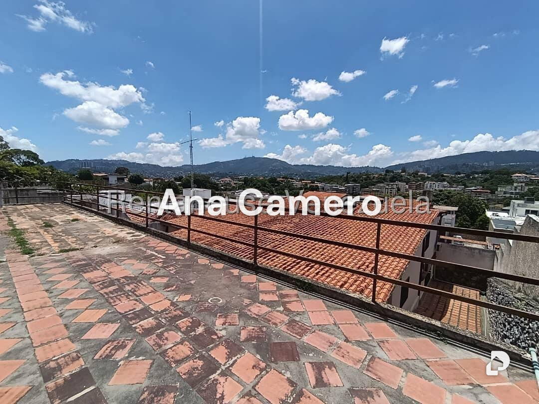 Casa en Cumbres de Curumo, Caracas – 20