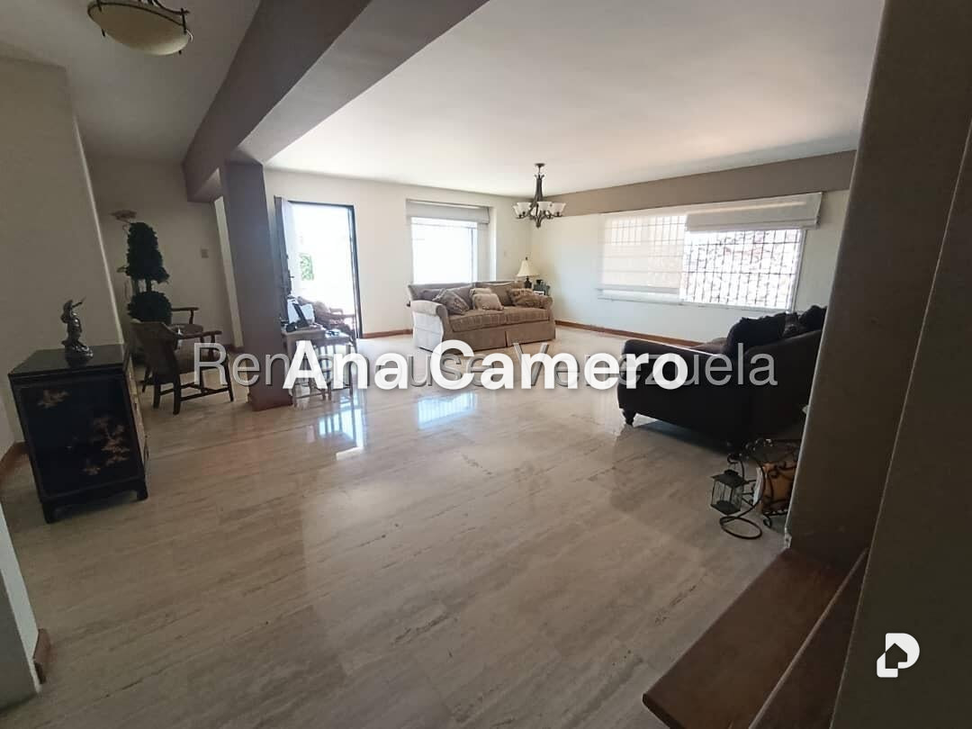 Casa en Cumbres de Curumo, Caracas – 3