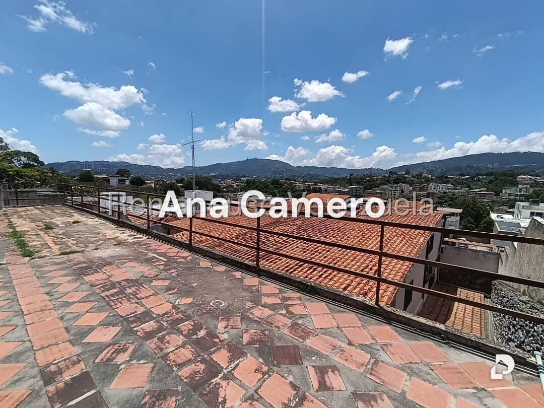 Casa en Cumbres de Curumo, Caracas – 21