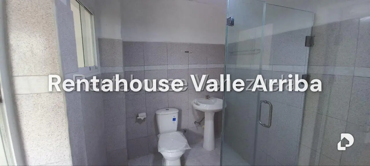 Casa en La Rosaleda, San Antonio de Los Altos