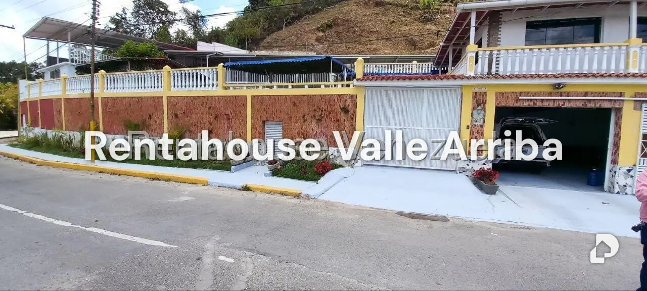 Casa en La Rosaleda, San Antonio de Los Altos