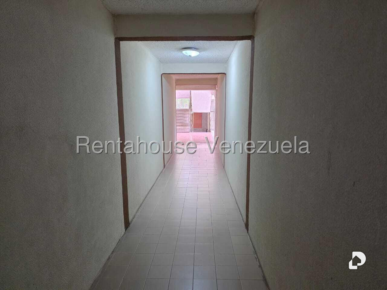 Apartamento en La Bonita, Caracas – 14