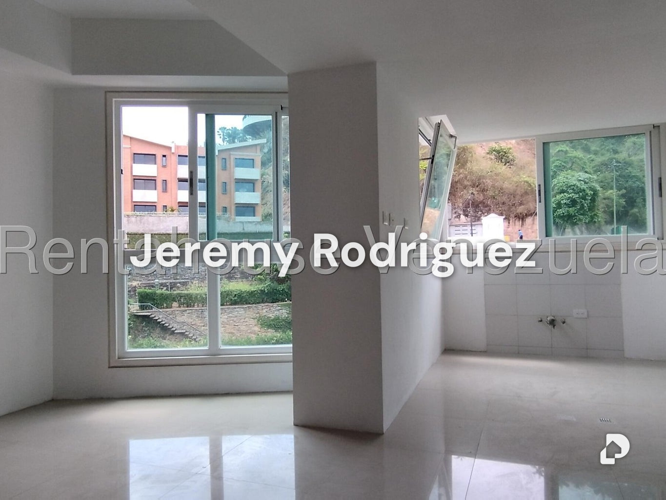 Apartment in Las Mercedes, Caracas – 6
