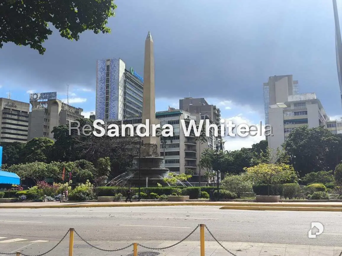 Apartamento en Altamira, Caracas – 12