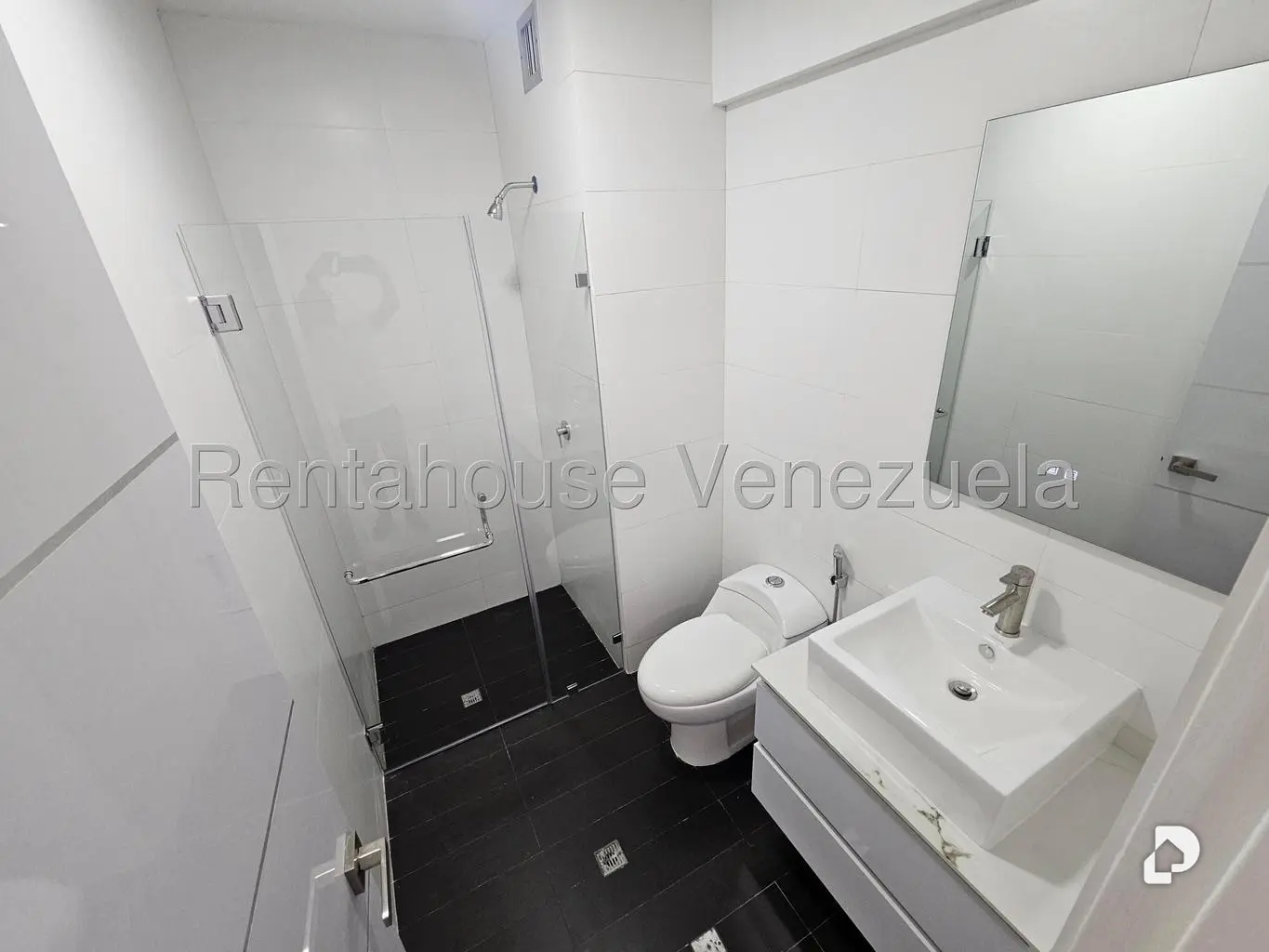 Apartment in La Boyera, Caracas – 17