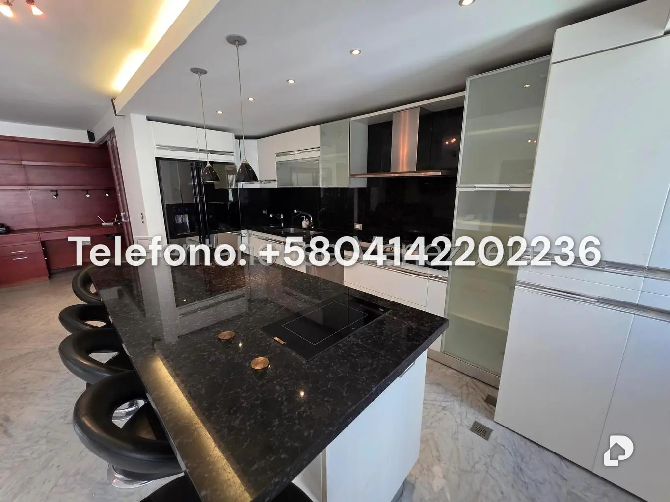 Apartamento en Campo Alegre, Caracas – 10