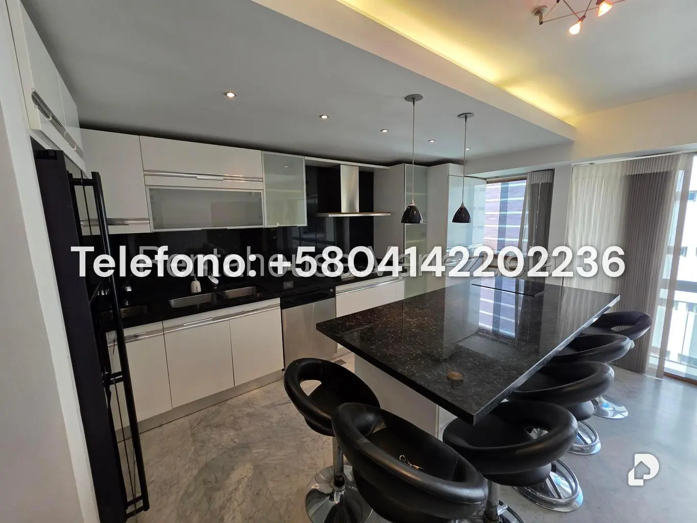 Apartamento en Campo Alegre, Caracas – 11
