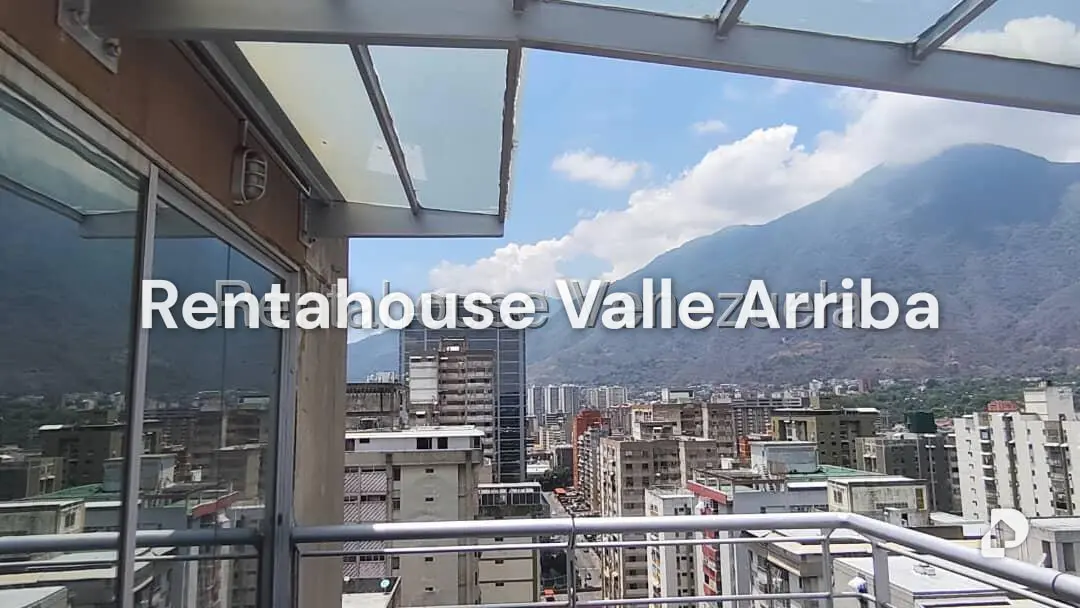Oficina en Los Cortijos de Lourdes, Caracas – 21