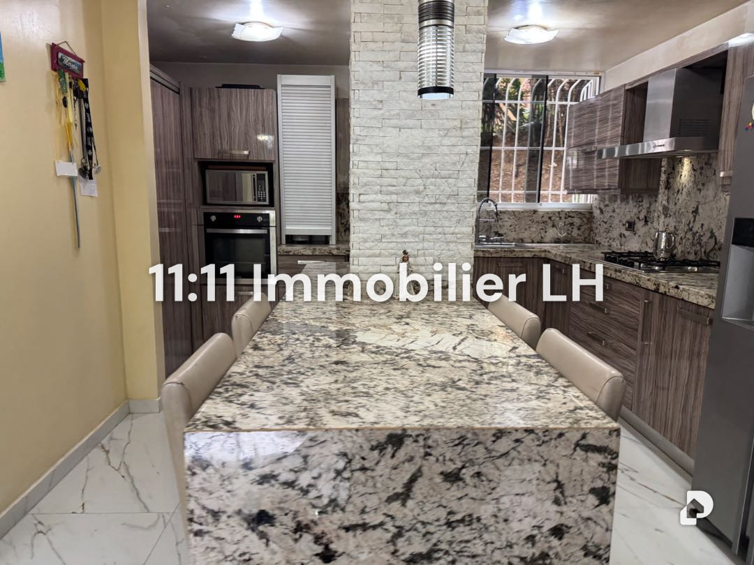 Apartment in Caracas – 8