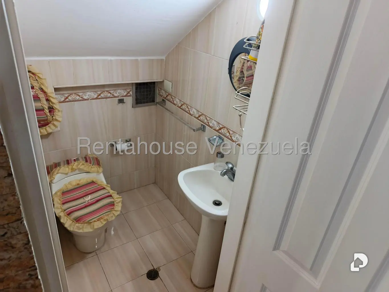 Casa en El Castillejo, Guatire – 4