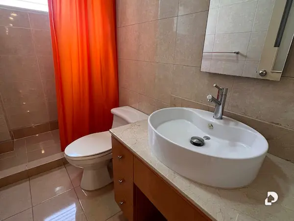 Apartamento en La Florida, Caracas – 15