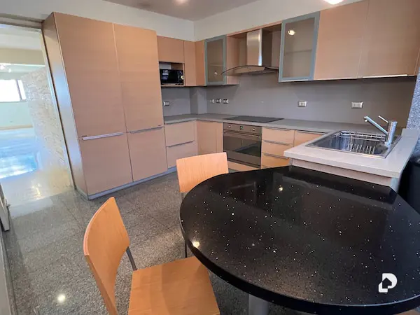 Apartamento en La Florida, Caracas – 5