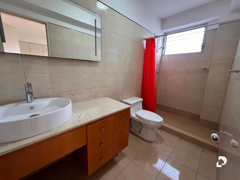 Apartamento en La Florida, Caracas – 14
