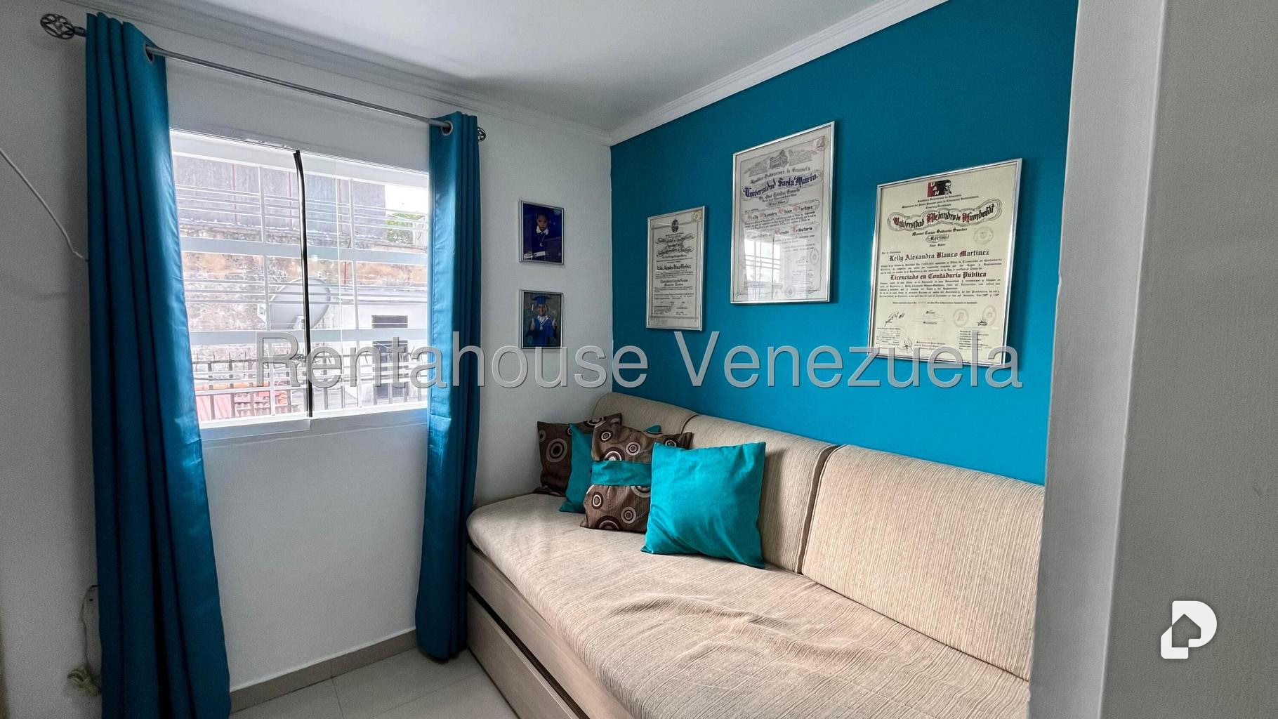 Casa en Campo Claro, Caracas – 10