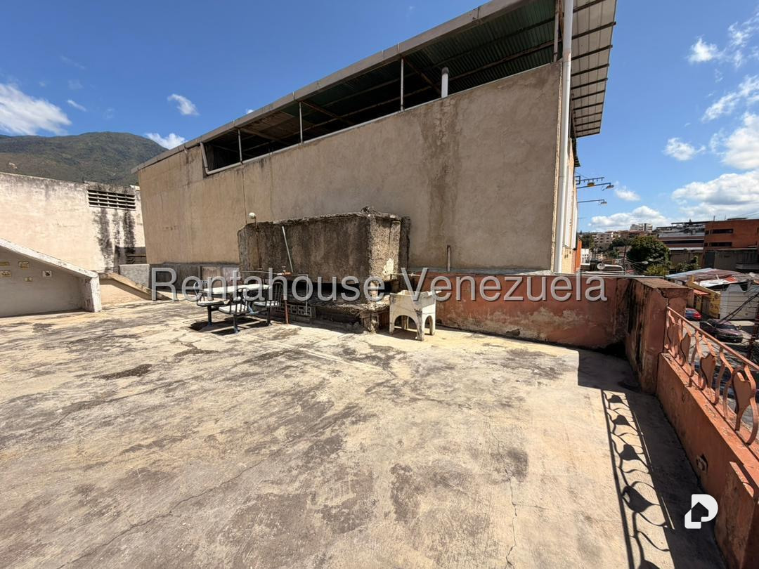Edificio en Boleíta Sur, Caracas – 20