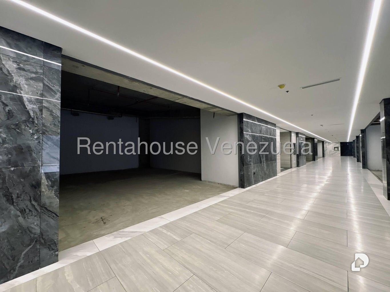 Local comercial en Campo Alegre, Caracas – 22