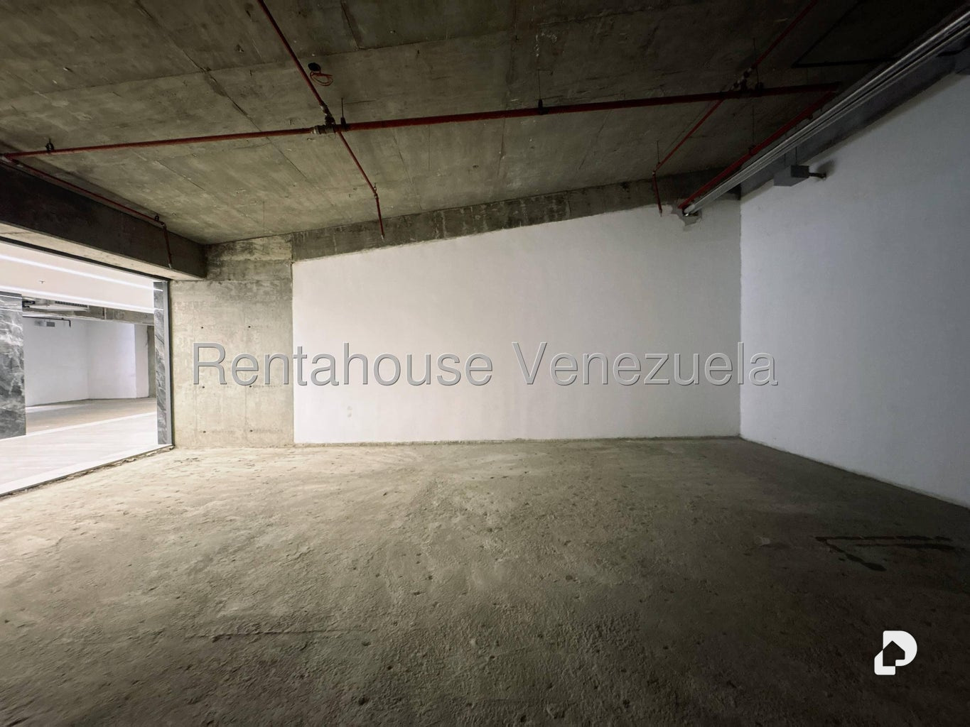 Local comercial en Campo Alegre, Caracas – 28