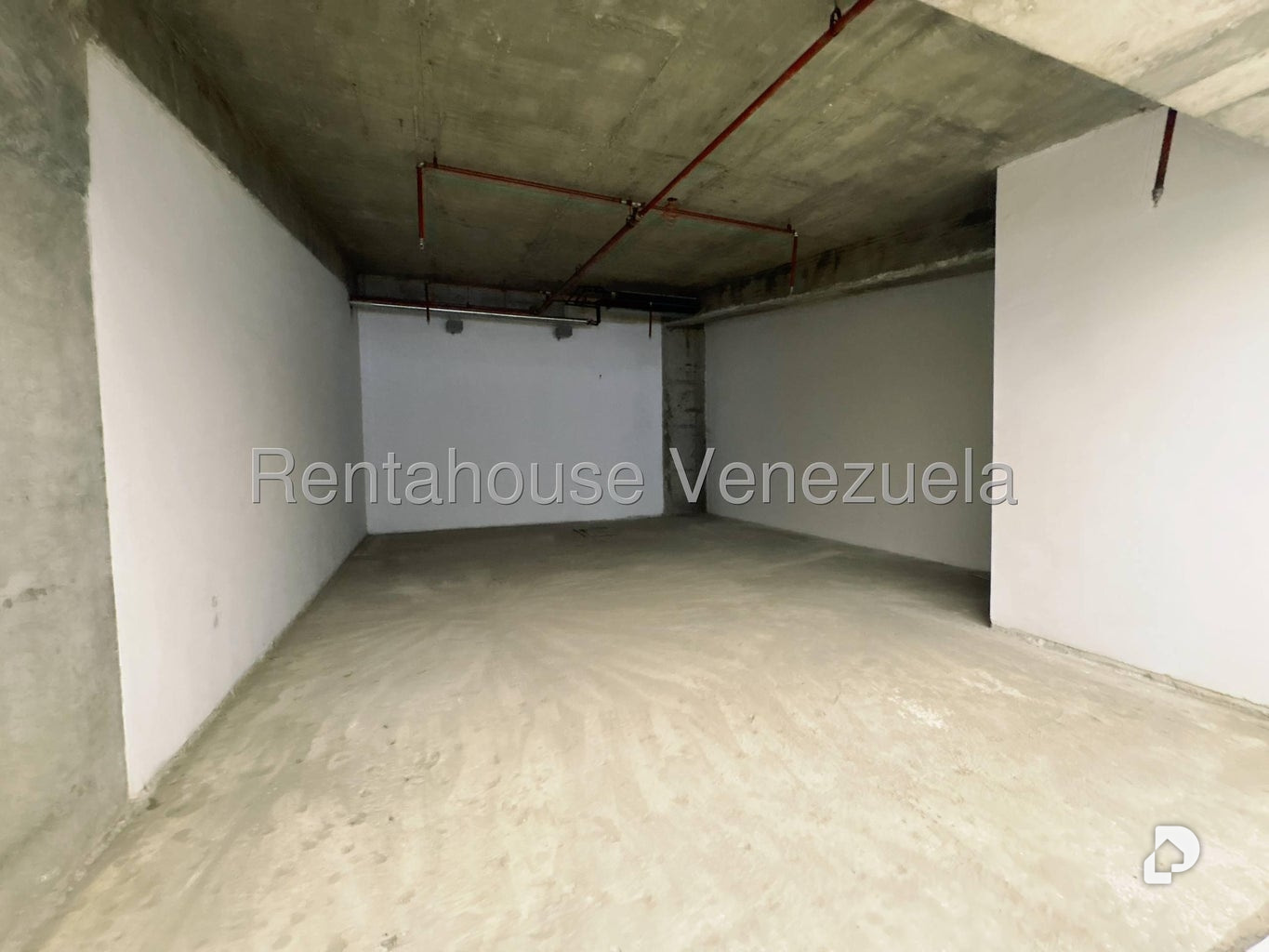 Local comercial en Campo Alegre, Caracas – 24