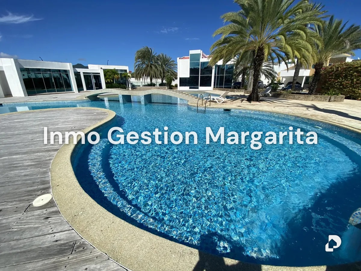 Townhouse en Los Robles, Porlamar – 6