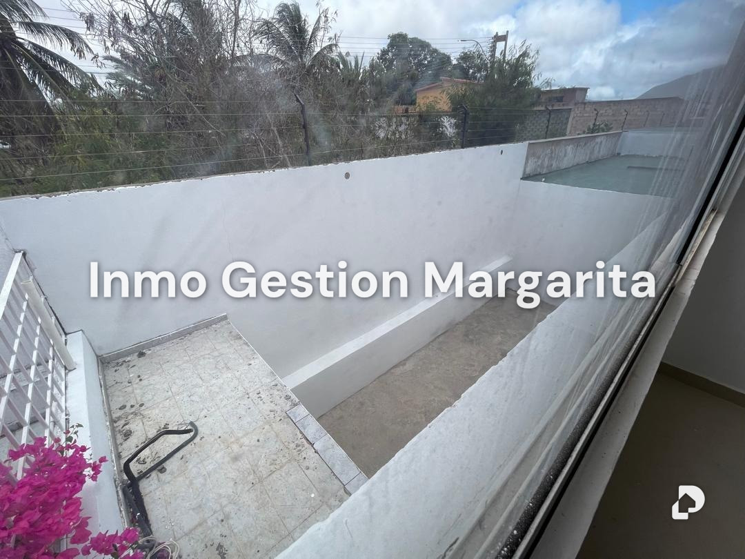 Townhouse en Los Robles, Porlamar – 26