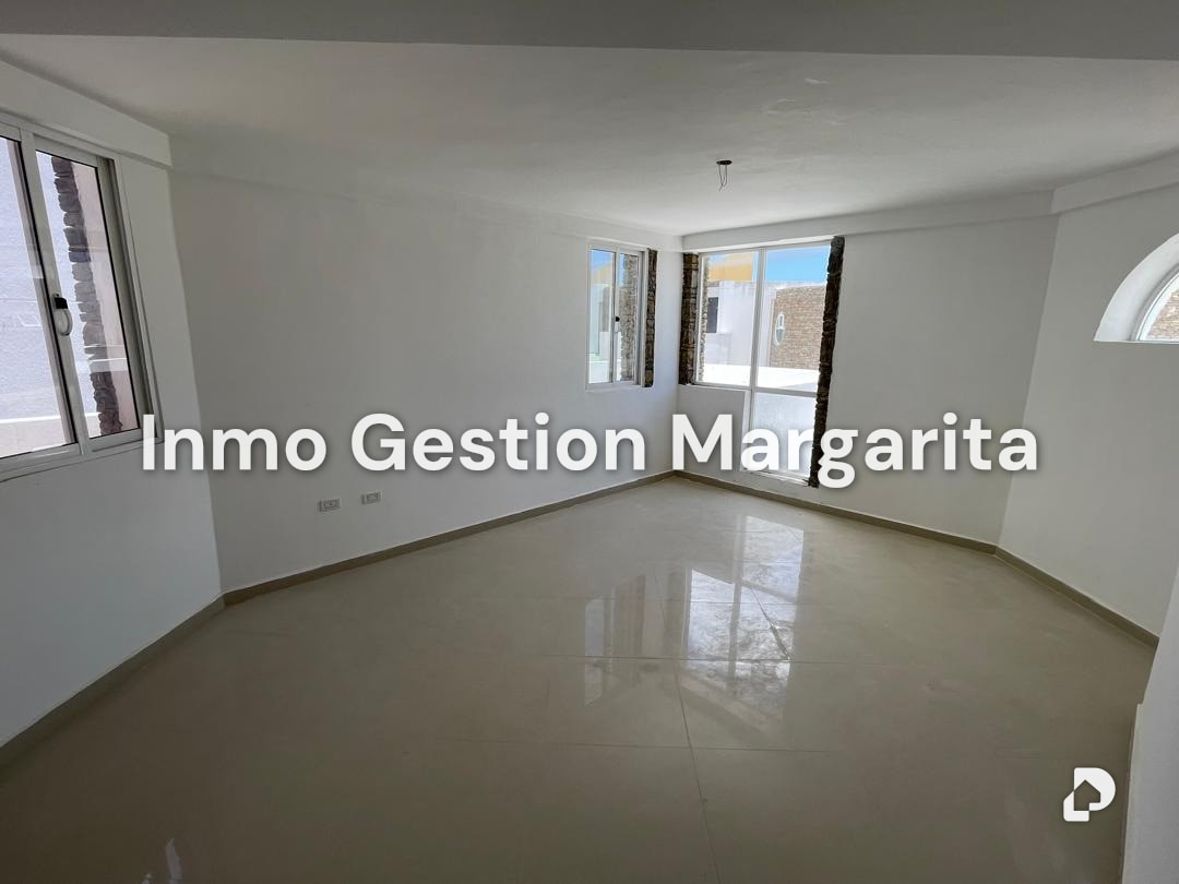 Townhouse en Los Robles, Porlamar – 14