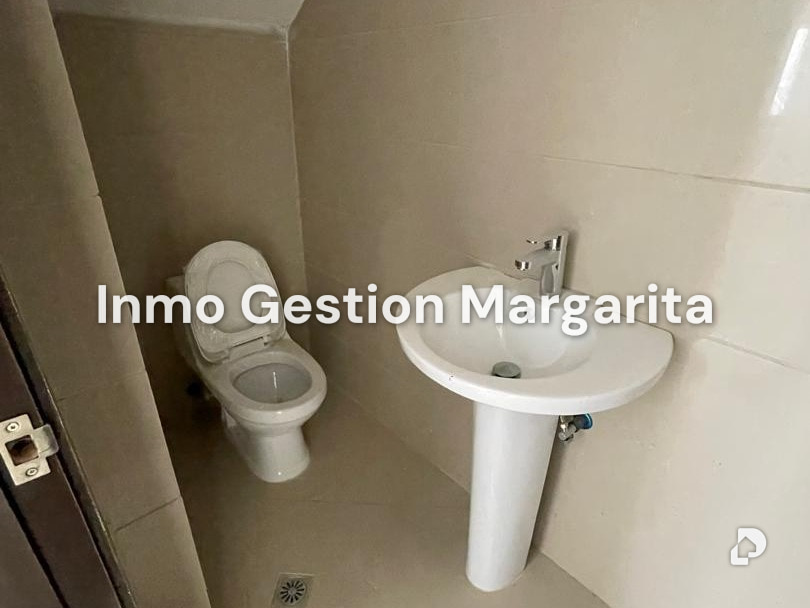 Townhouse en Los Robles, Porlamar – 23