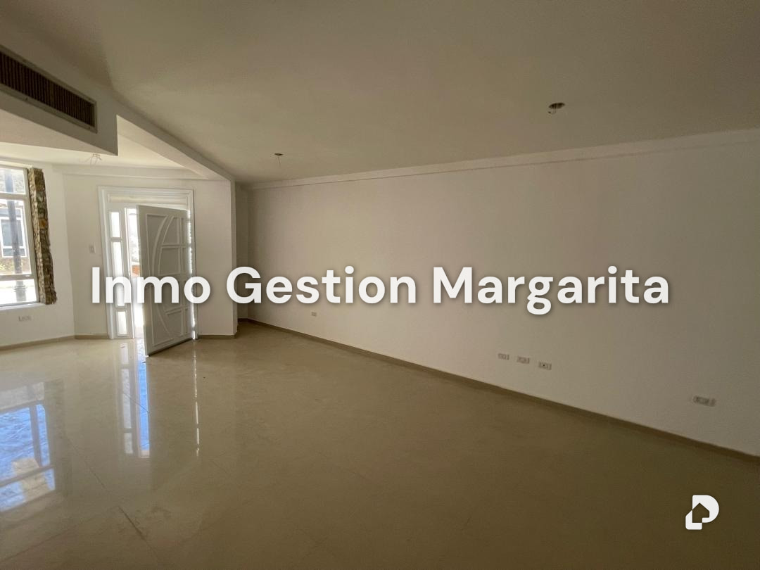 Townhouse en Los Robles, Porlamar – 8