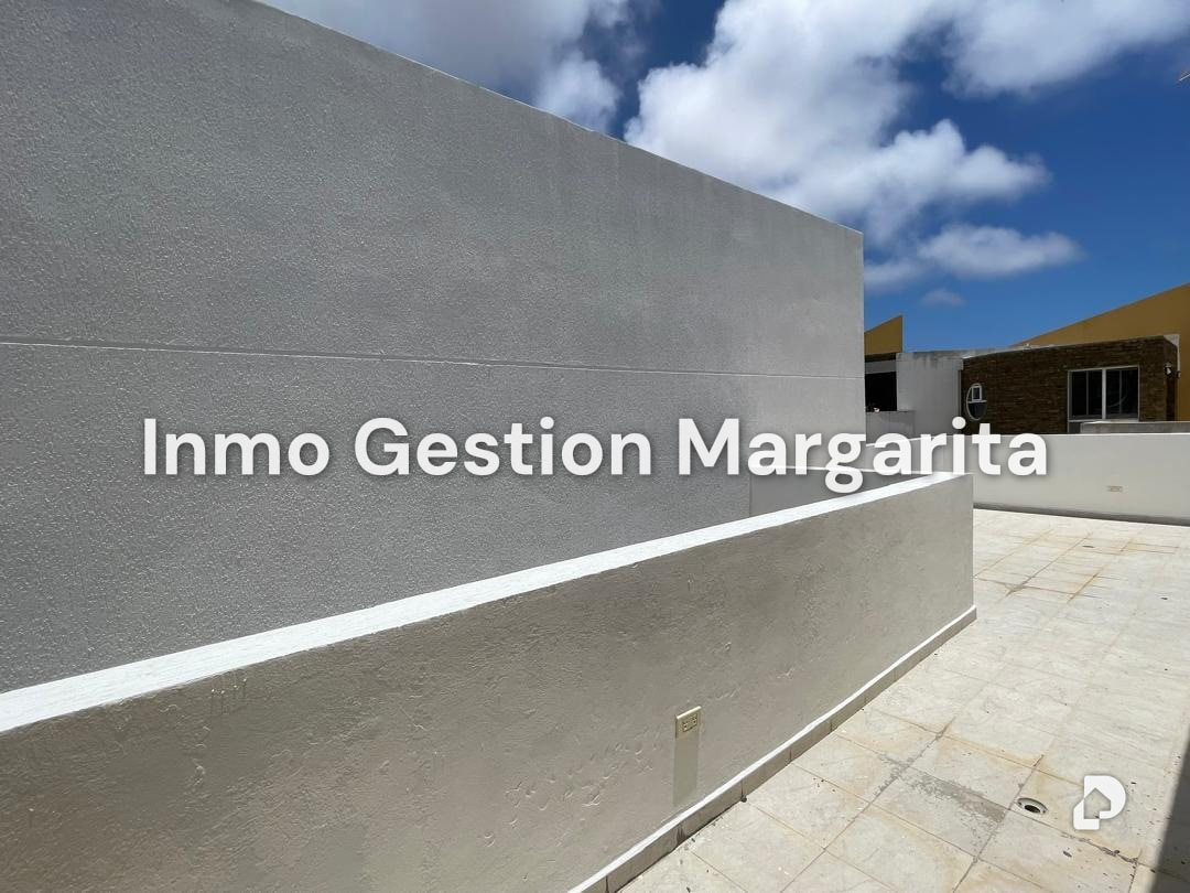 Townhouse en Los Robles, Porlamar – 16
