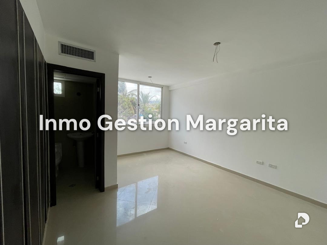 Townhouse en Los Robles, Porlamar – 34
