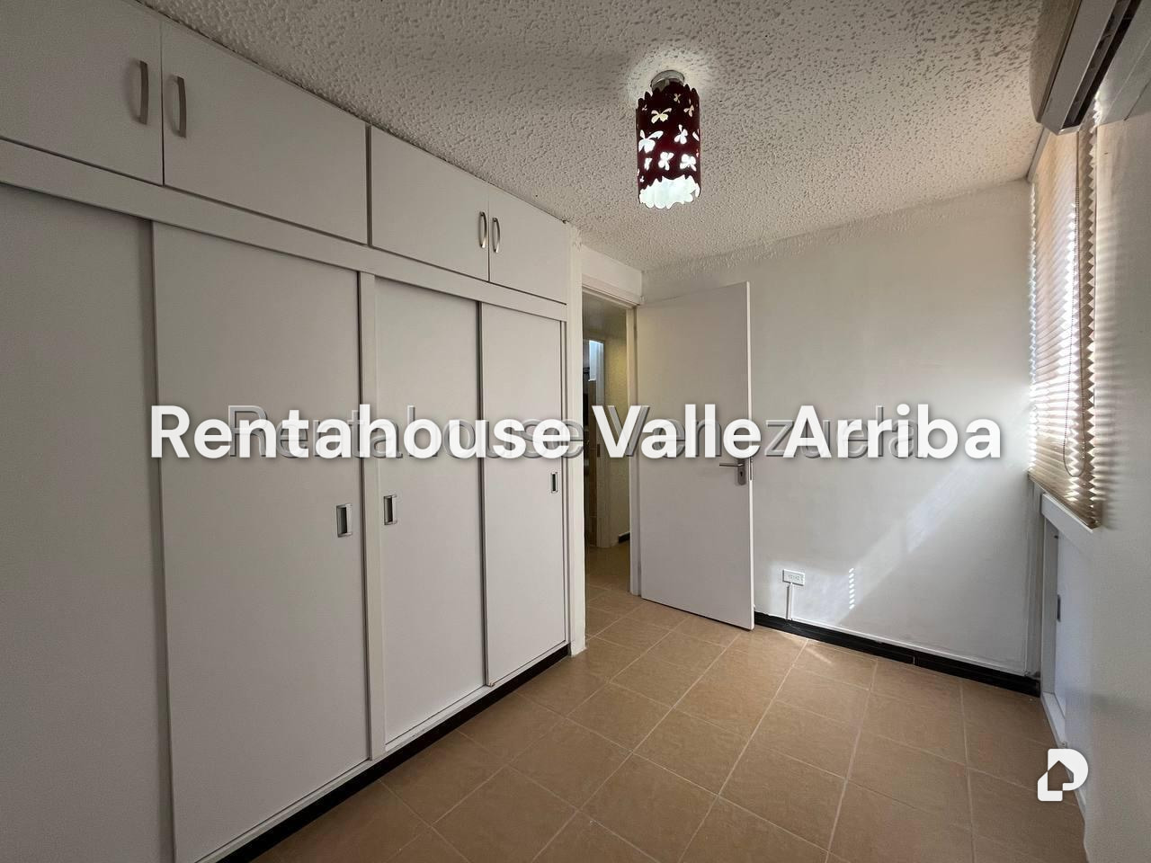 Apartamento en Terrazas de Guaicoco, Caracas – 19