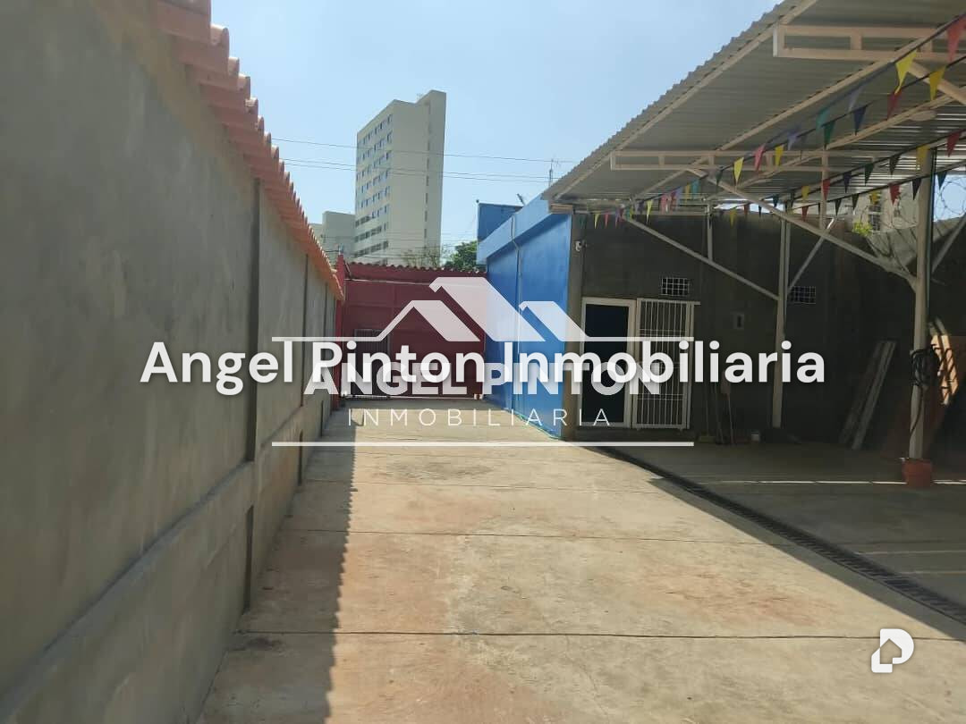 Local comercial en Don Bosco, Maracaibo – 12
