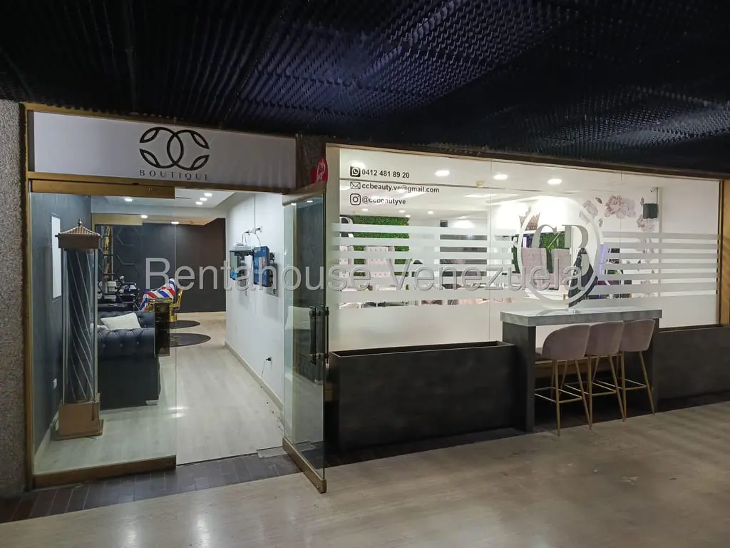 Local comercial en Las Mercedes, Caracas - 1