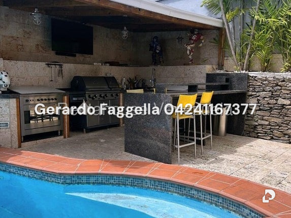 Casa en Macaracuay, Caracas – 23