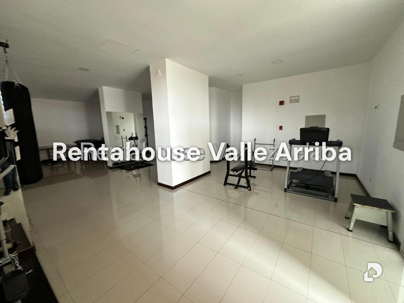 Apartamento en Mirador de Los Campitos I, Caracas – 30