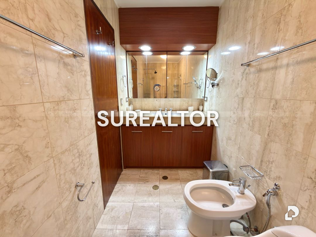 Apartamento en Los Palos Grandes, Caracas – 19