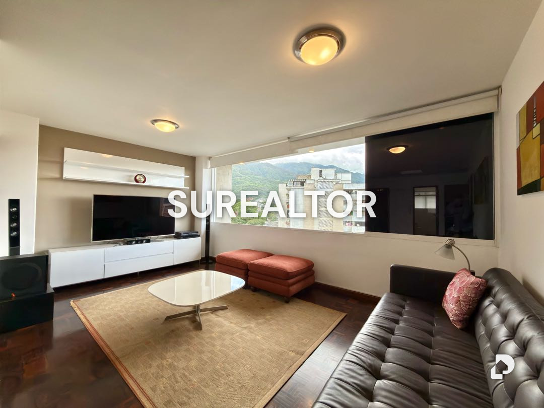 Apartamento en Los Palos Grandes, Caracas – 11