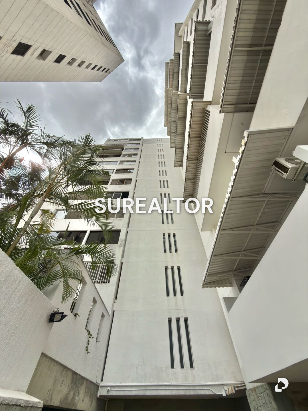 Apartamento en Los Palos Grandes, Caracas – 2